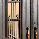 Detail photo of arched door