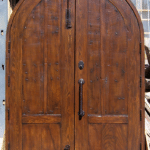 arched door back