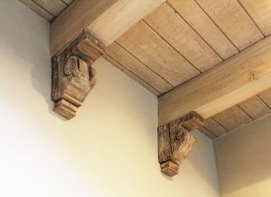 Living room elements corbel installation photo