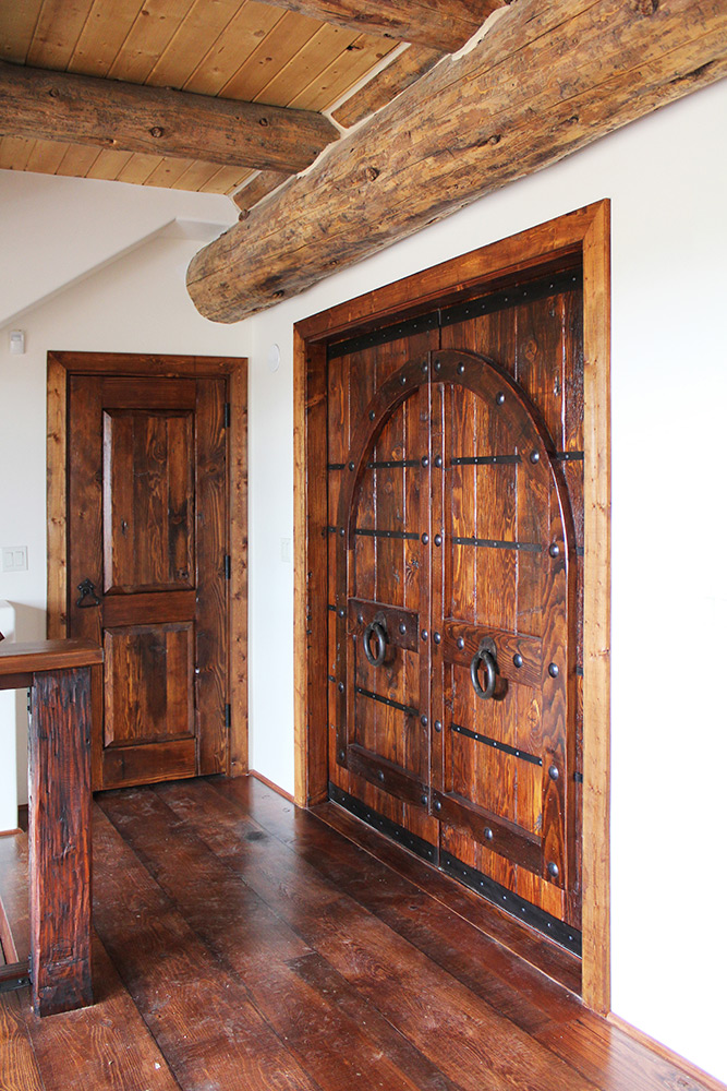 Medieval Style Doors - La Puerta Originals