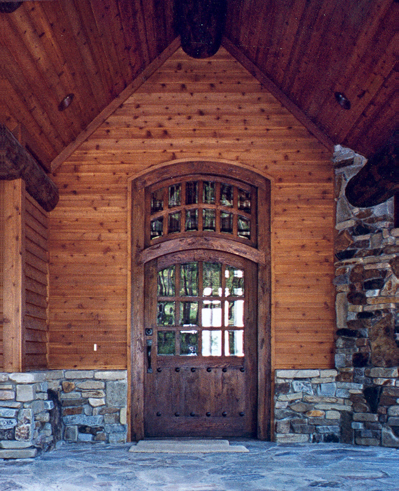 Arched door with transom