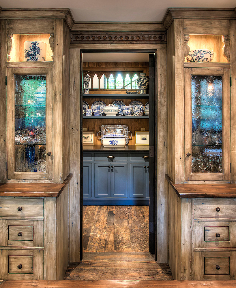 Rustic Kitchen Cabinets - La Puerta Originals