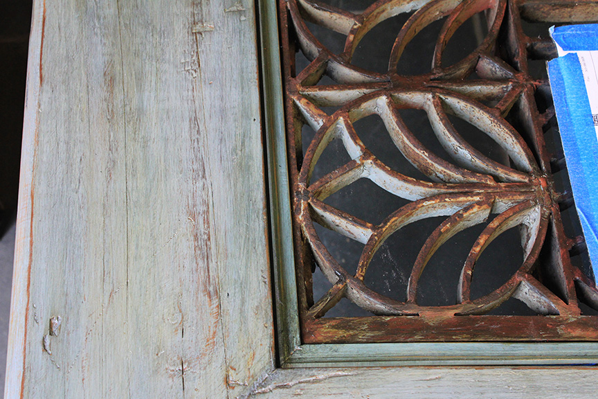 9962-02-C-Table-Detail.jpg