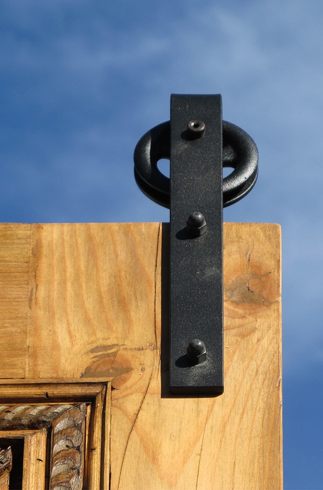 matte finish slider hardware detail