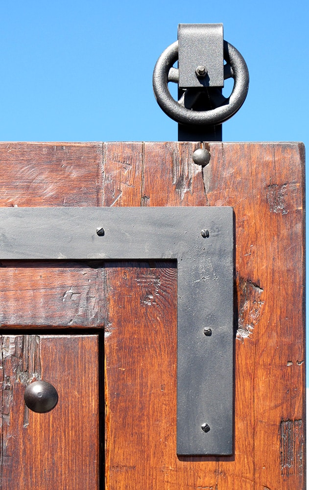 matte finish slider hardware detail