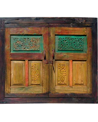 0151A-Gate-crop Driveway gate with carved panels
