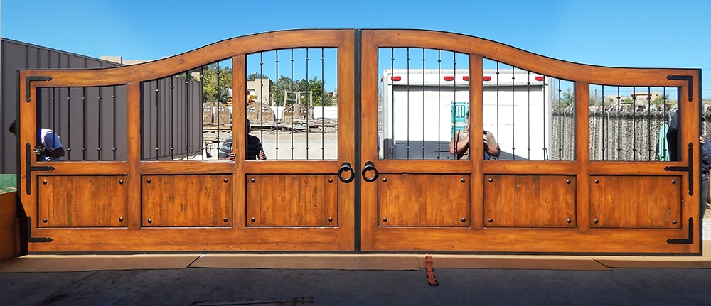 10135-08-Gate-Back.jpg