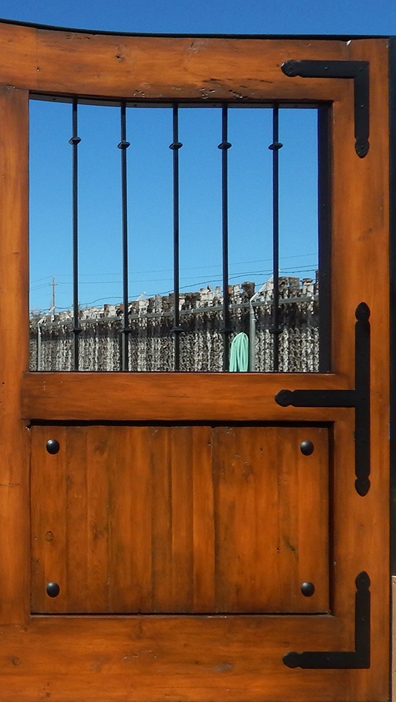 10135-08-Gate-DET-crop Driveway Gate with Grill crop