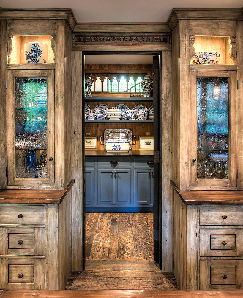 10204-01-Cabinets-1.jpg