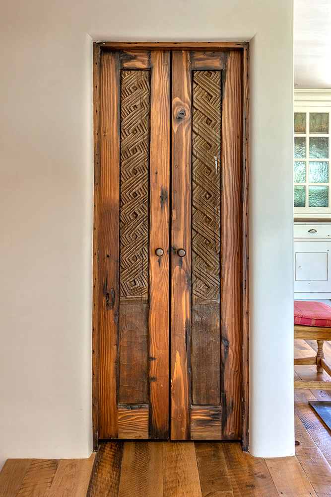 10679-17-Pantry-Doors-1-lighter.jpg