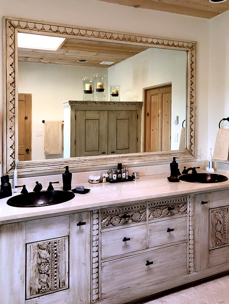 11325-01-Vanity-and-Mirror-Install-2-adj.jpg