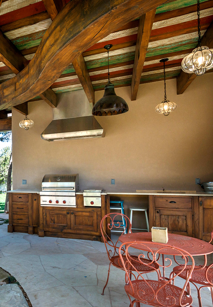 1674LPO-Outdoor-Kitchen-1.jpg