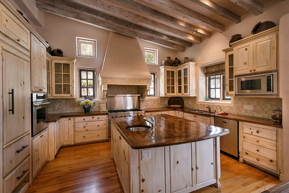 Custom Kitchen Cabinets, Island and Stove Hood