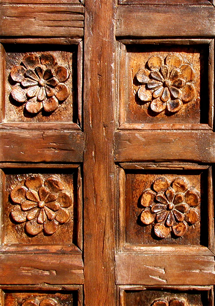 7500F-Ceiling-crop carved wood ceiling panel detail