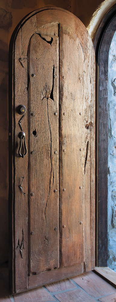 7709C-Wine_Cellar_Door_A-crop.jpg wine cellar door