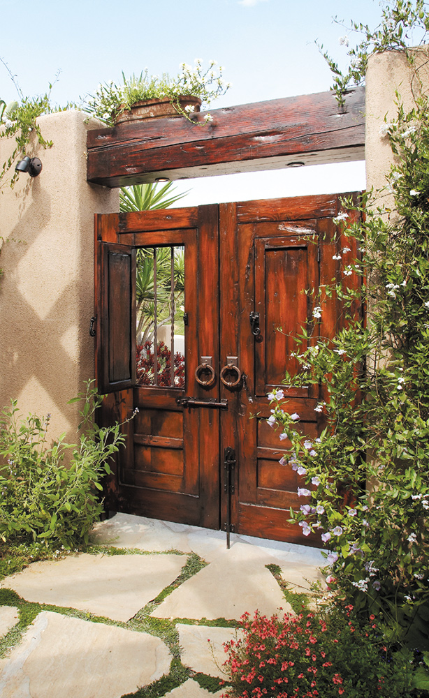 Gate with grilled shutters