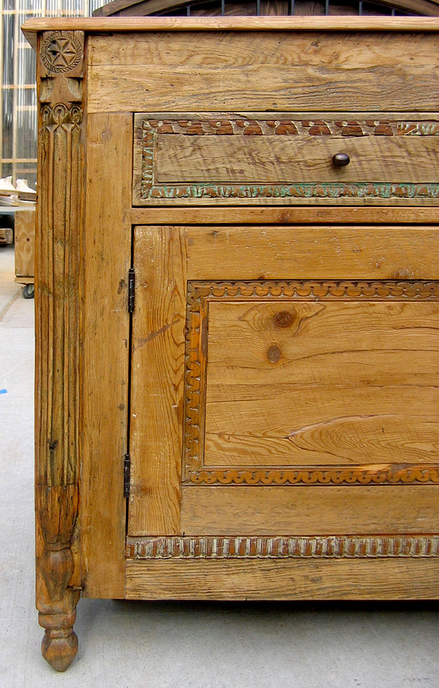 8218B-Cabinet-NC-DET1.jpg