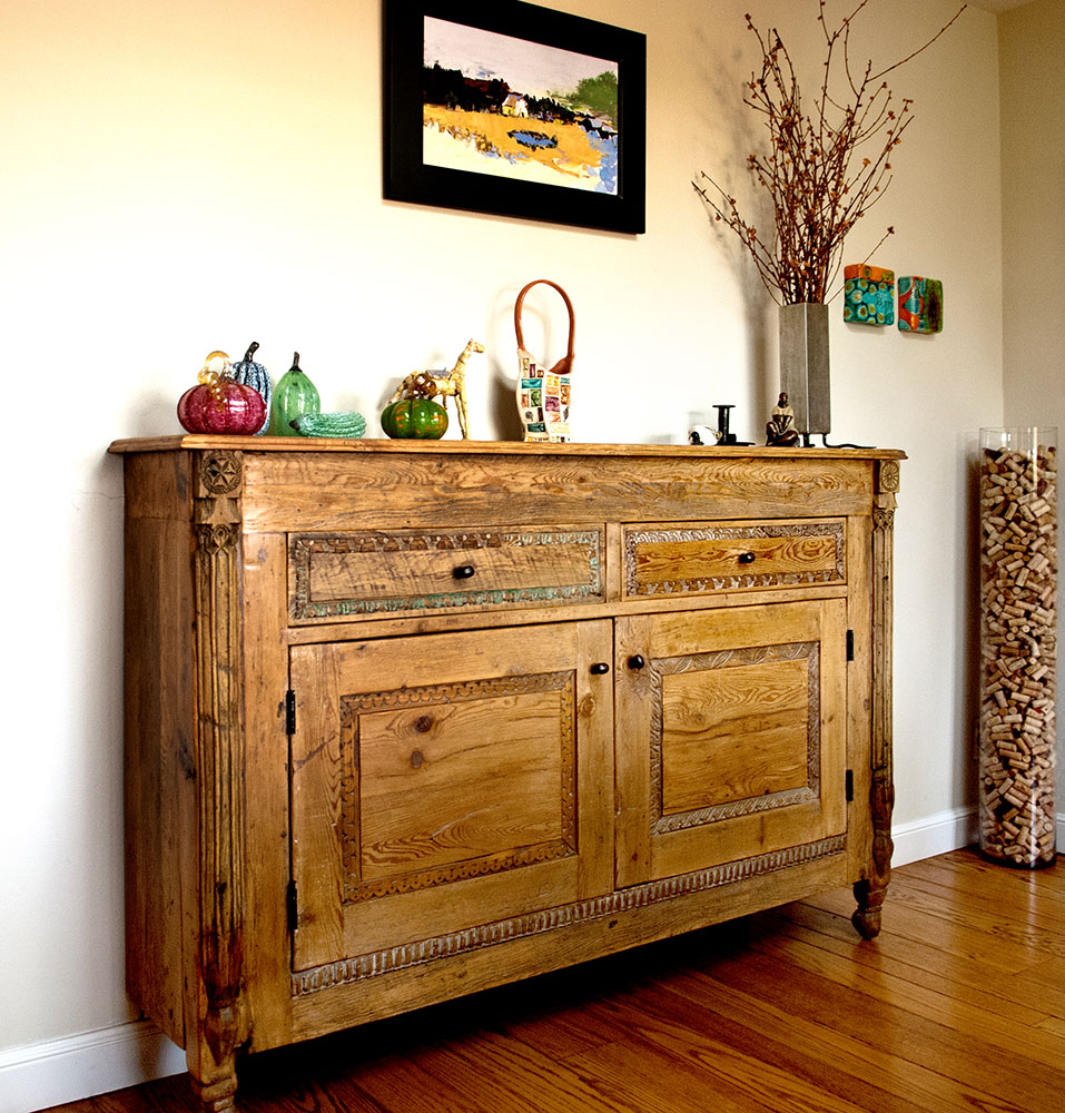 8218B-Sideboard-2.jpg