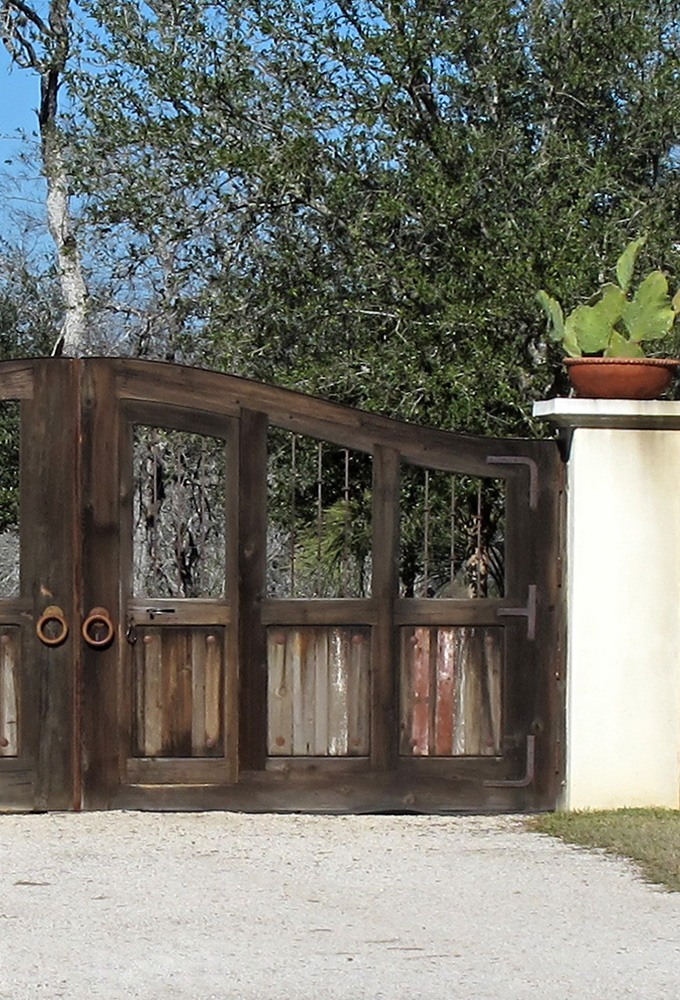 Driveway Gates with Grillwork
