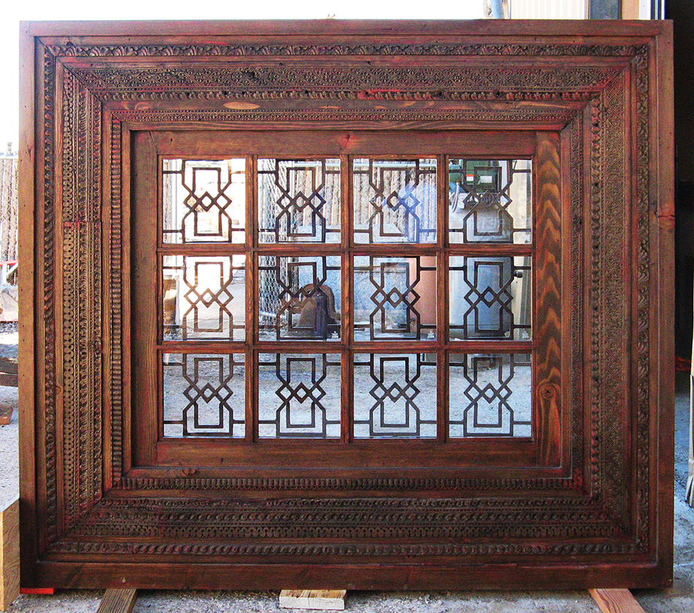 8700-01-Transom-adj.jpg
