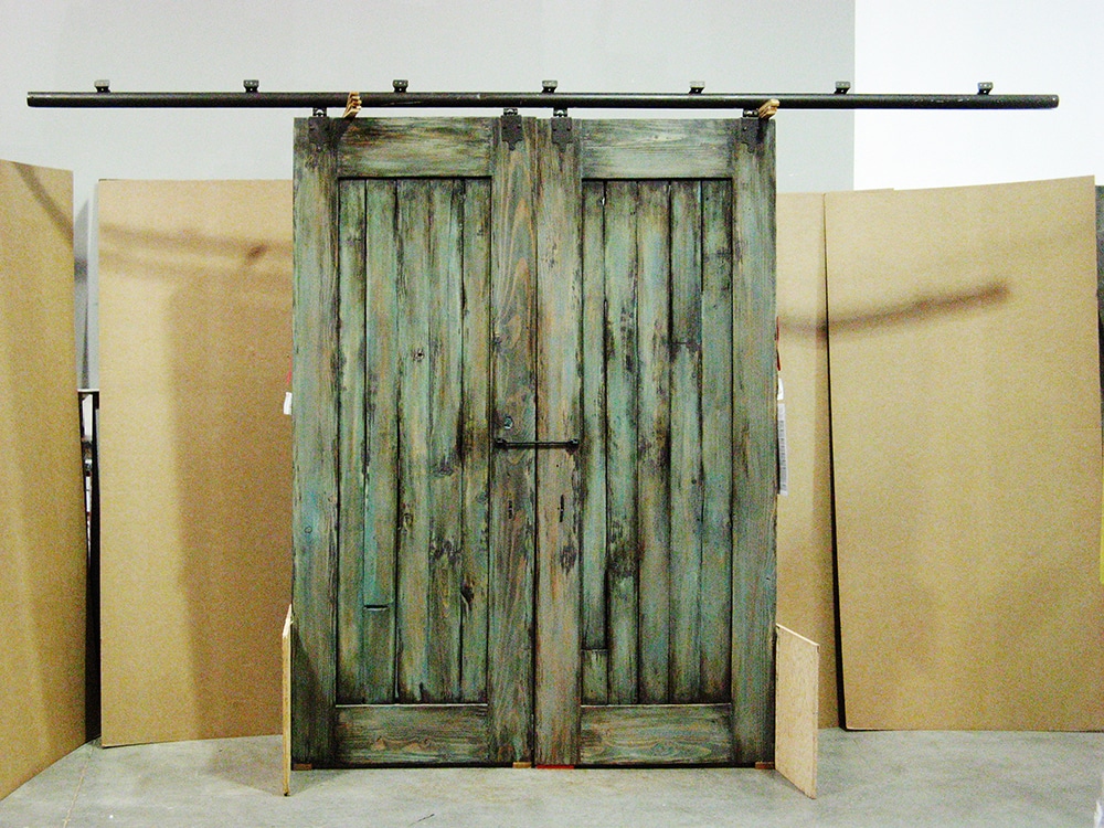 8783-16-Doors-Hdw-Back.jpg