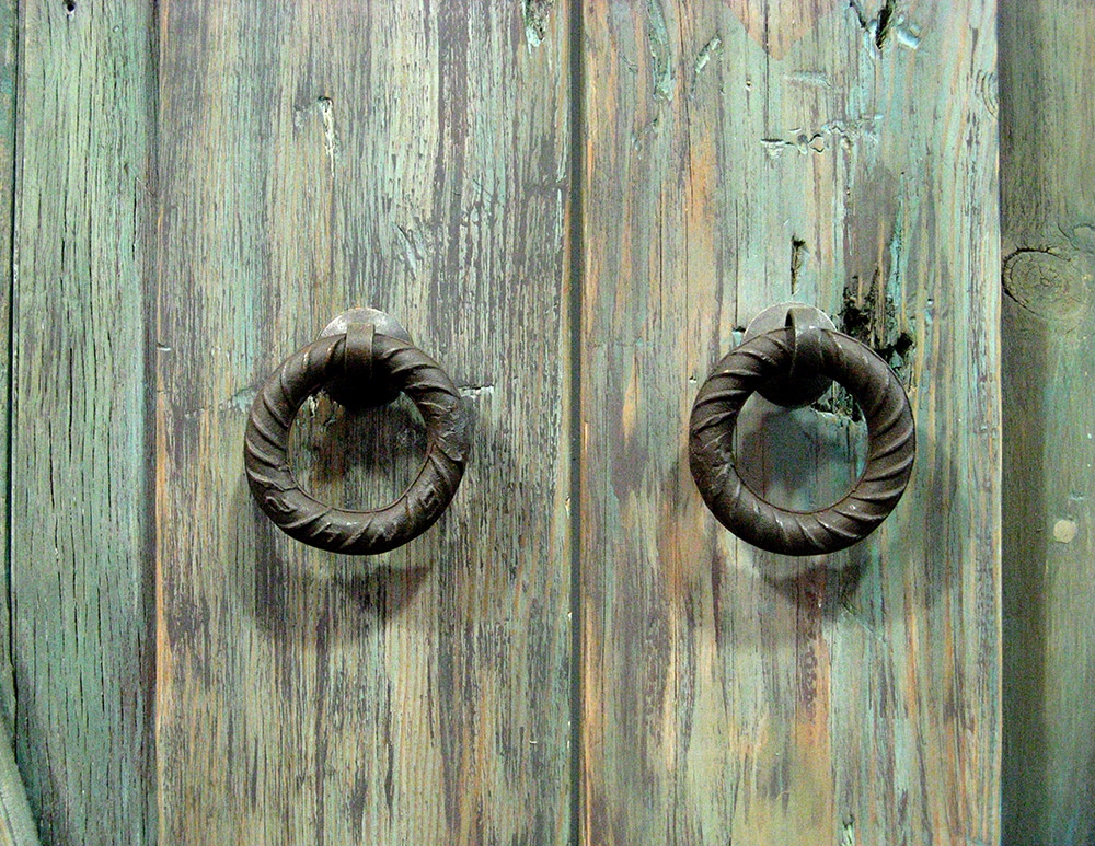 8783-16-Doors-Hdw-DET2.jpg
