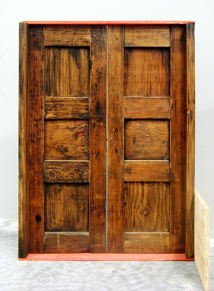 8856-01-Shutters-Hdw-Back.jpg