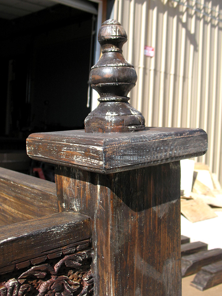 8949-03-Balcony-DET1.jpg