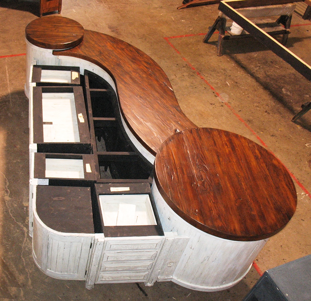 9090-02-Cabinet-Hdw-Top-2-adj.jpg
