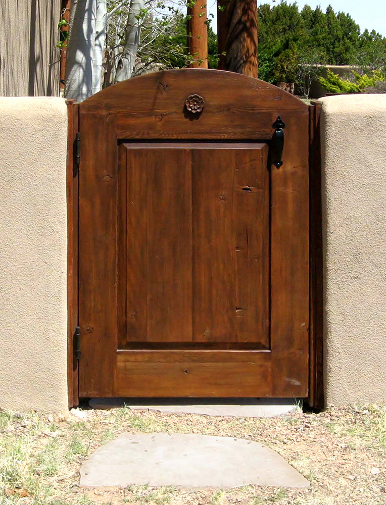 Gate with floral accent