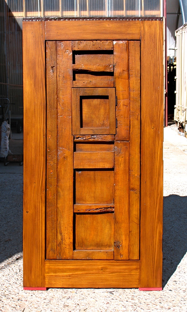 9555-01-Gate-Back.jpg