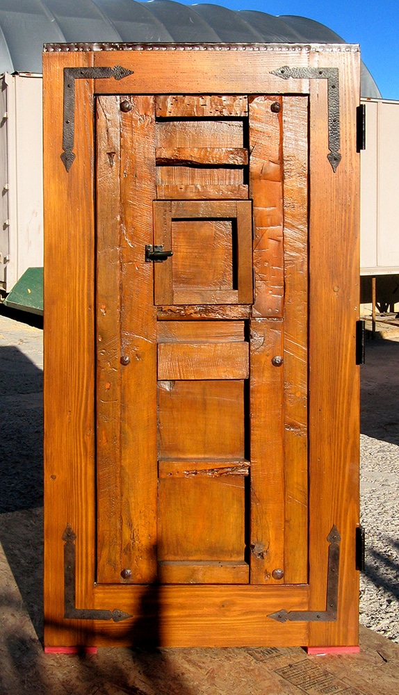 9555-01-Gate-Hdw-Back.jpg