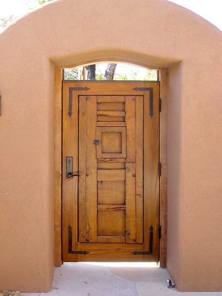 9555-01-Gate-Install-Back.jpg