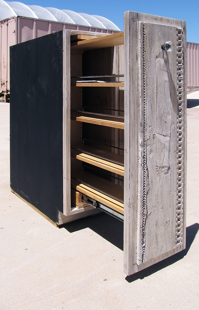 9830-03-Cab-BR4-DET2.jpg