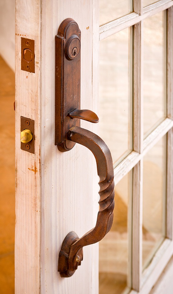 Front_Door_Handle-2.jpg