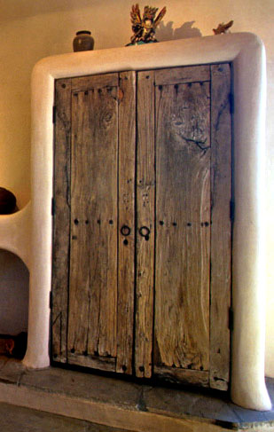 LPO1652-Doors-crop