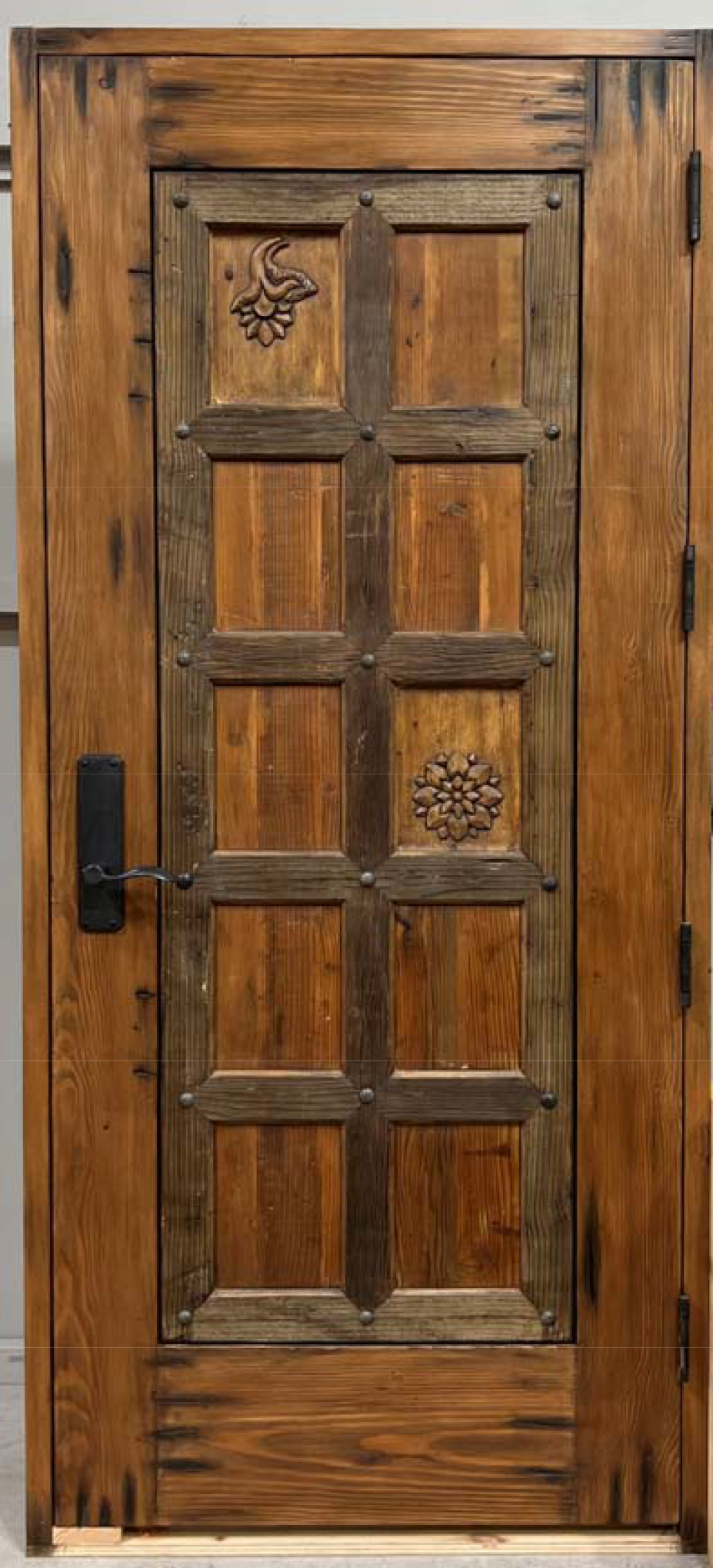 11597-12 Interior Carved Door