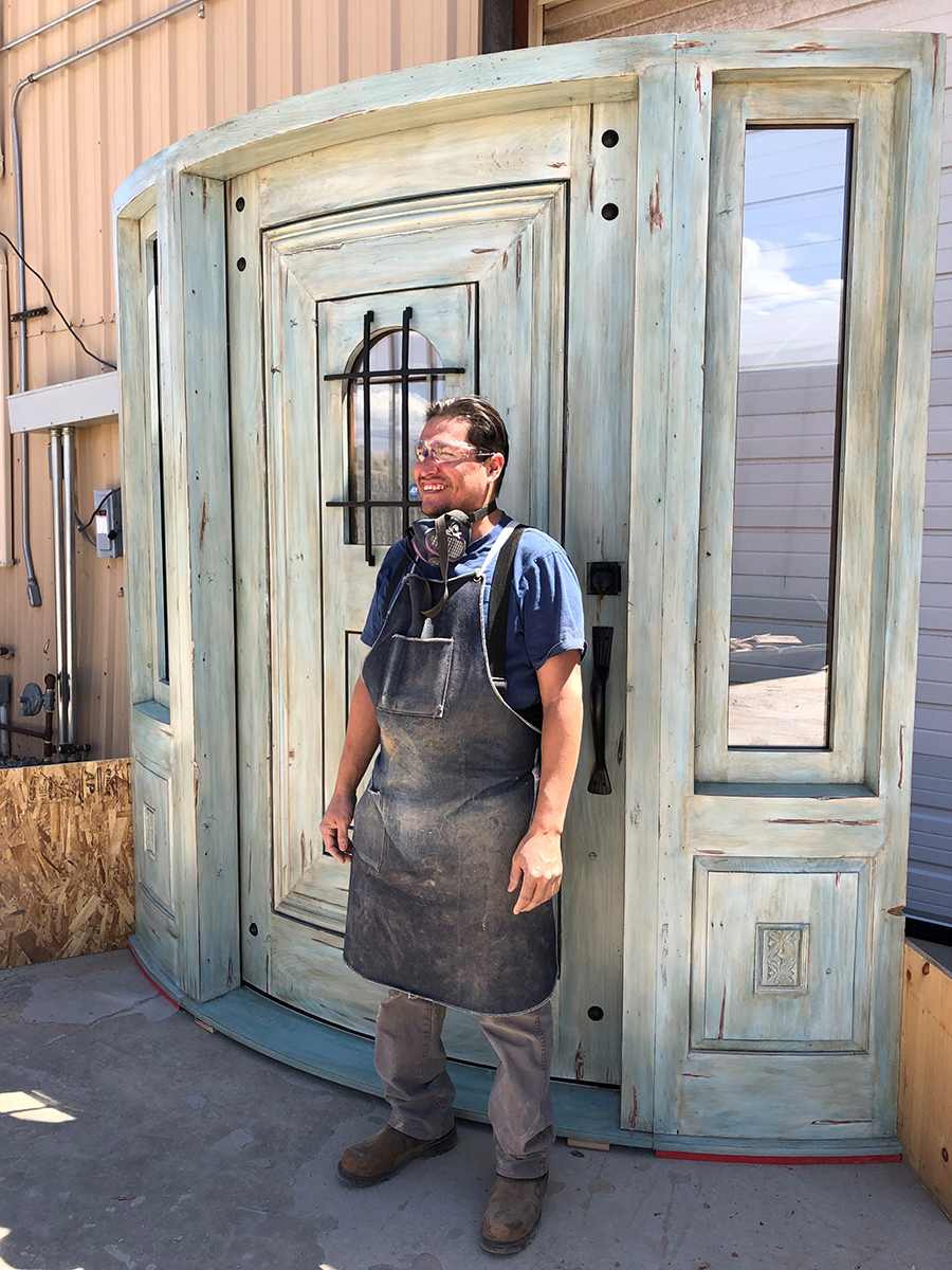 Curved.Door.Exterior.w. Arturo La Puerta Originals Craftsman